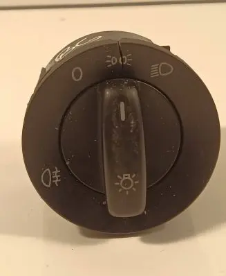 Volkswagen PASSAT B6 Light switch 1K0941431AH