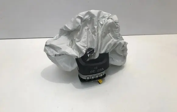 Volvo V60 Steering wheel airbag 39834785 P39834785