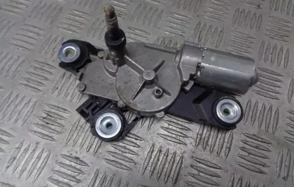 Mazda 3 I Wiper motor 0390201588