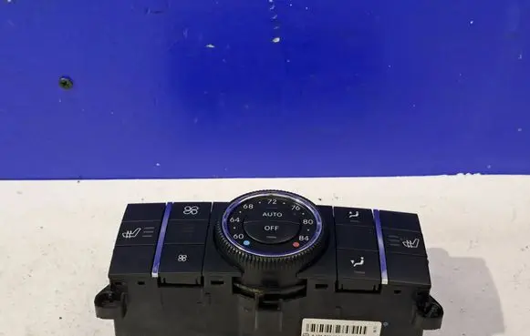 Mercedes-Benz GL X164 Interior fan control switch A1648700689