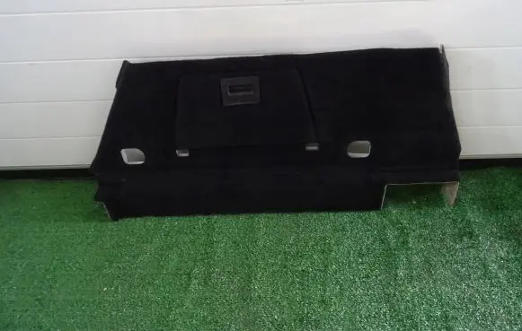 Trunk/boot lower side trim panel