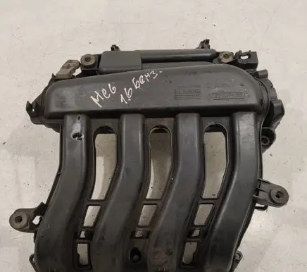 Renault Megane II Intake manifold 8200275053