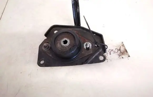 Citroen C4 I Picasso Engine mount bracket