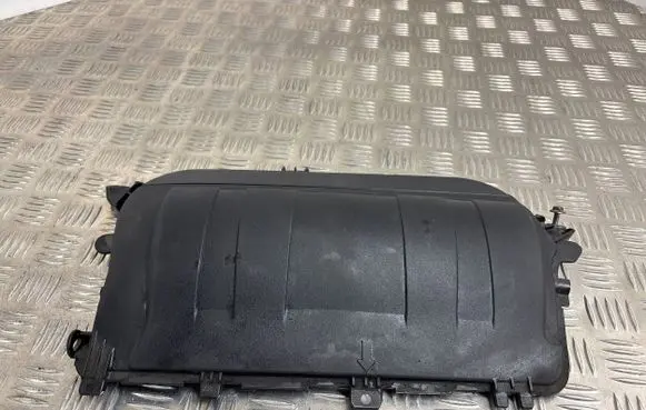 Peugeot 3008 I Engine cover (trim) 9683668480
