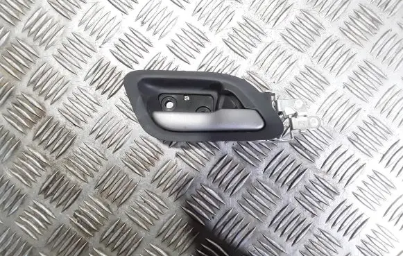 Honda FR-V Rear door interior handle