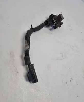 Volvo S80 Crankshaft position sensor 30637803
