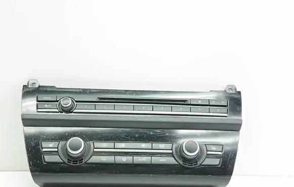 BMW 5 F10 F11 Climate control unit 9285341