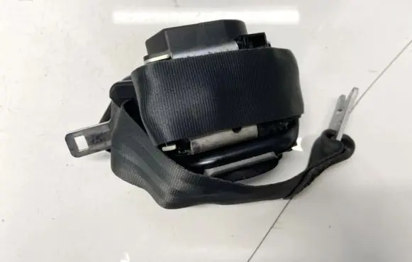 Citroen C8 Front seatbelt b507743
