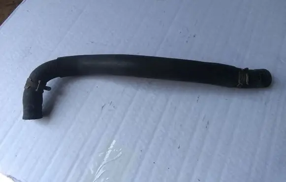 Mazda 2 Engine coolant pipe/hose