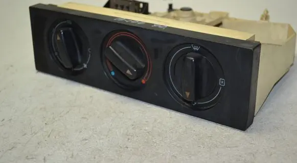 Audi 100 200 5000 C3 Climate control unit 6995