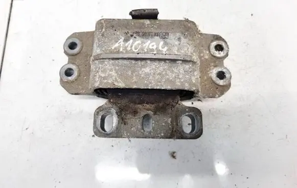 Audi A3 S3 8P Engine mount bracket 1K0199555