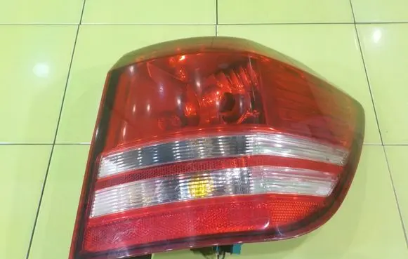 Dodge Journey Rear/tail lights 05067784RD
