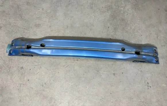 Volvo V40 Front bumper cross member 31276334