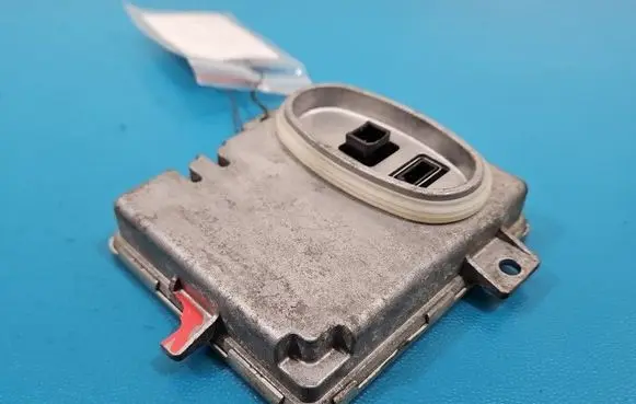 BMW 3 E90 E91 Headlight ballast module Xenon 6948180 IMPRK1586036