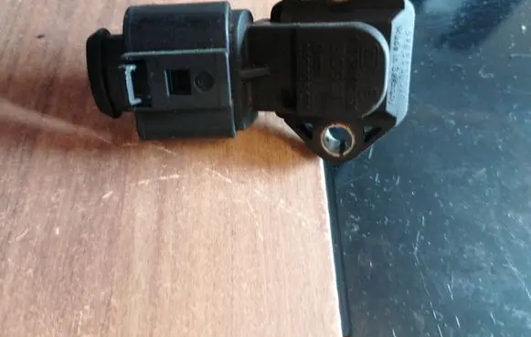 Audi A6 S6 C5 4B Air pressure sensor 0281002326 059906051