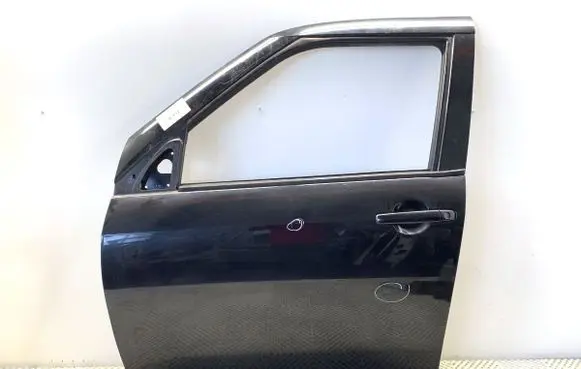 Suzuki Swift I Front door 