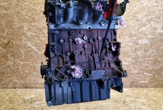 Ford Galaxy Engine QXWB 9641752610 6R30738A