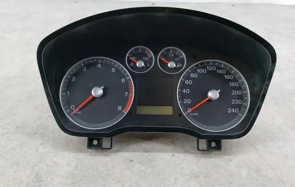 Ford Focus Speedometer (instrument cluster) 4M5T10849