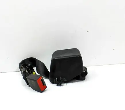 Middle seatbelt (rear)