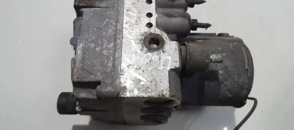 Mitsubishi Carisma ABS Pump 0273004122 12V0130108