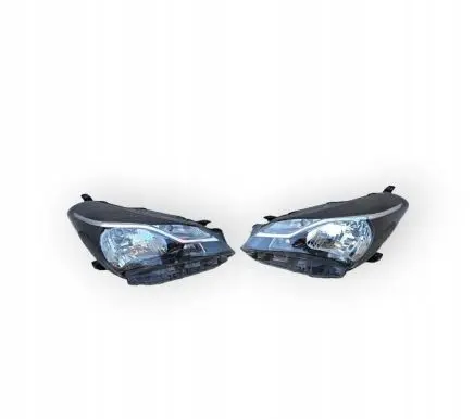 Toyota Yaris Headlights/headlamps set 
