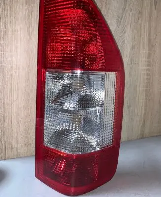 Mercedes-Benz Sprinter W901 W902 W903 W904 Rear/tail lights 084401927 16509134
