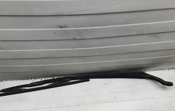 Honda HR-V Windshield/front glass wiper blade NOCODE