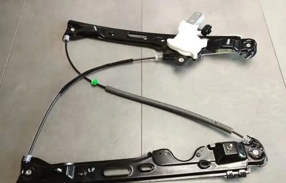 Volkswagen Amarok II Front door window regulator with motor N1WBE23201BD