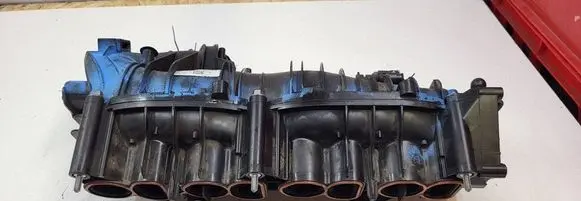 BMW 1 E81 E87 Intake manifold 7810179