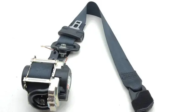 Nissan Juke II F16 Front seatbelt 0589P10021 012L0000 651167600A000