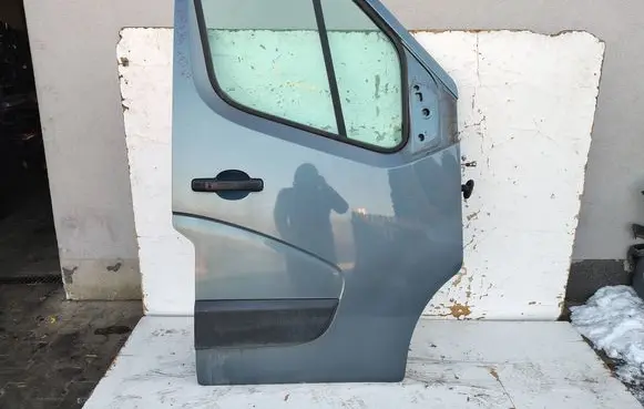 Renault Master III Front door 