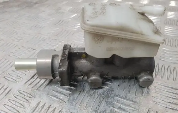 Citroen Xsara Picasso Master brake cylinder 21028799 0204021680