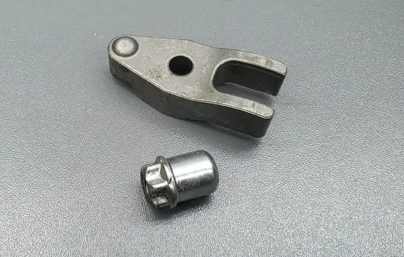 Honda Accord Fuel Injector clamp holder 