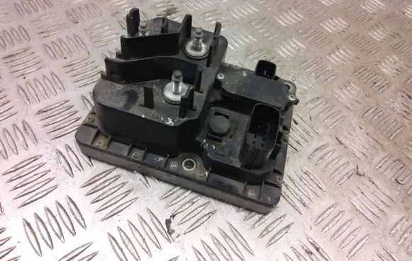 Land Rover Evoque I Start/Stop control module EJ3214F70AB 738135003