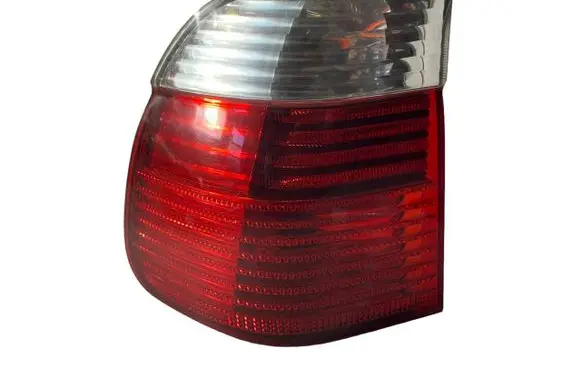 BMW 5 E39 Rear/tail lights 6902531 2496339 393390