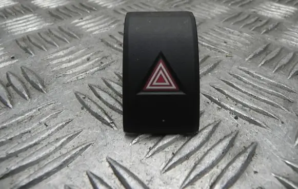 Toyota RAV 4 (XA50) Hazard light switch 4721E9D