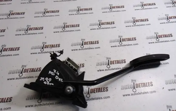 Volvo XC90 Accelerator throttle pedal 30683521