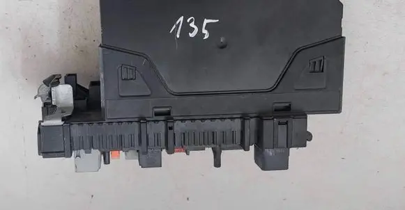 Mercedes-Benz E W212 SAM control unit 2129001306 5DK01102301