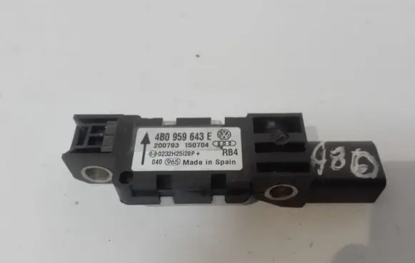 Audi A8 S8 D3 4E Airbag deployment crash/impact sensor 4B0959643E 0232H25I28P