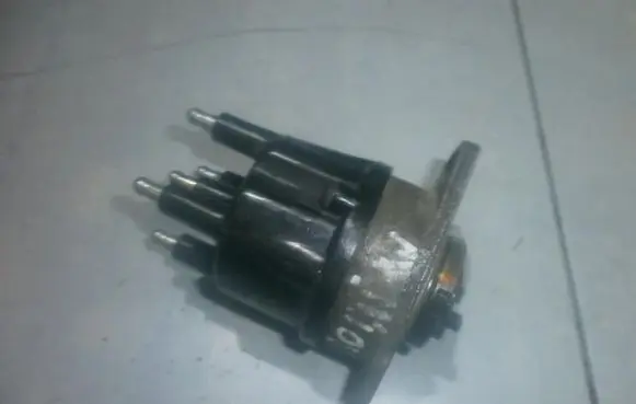Renault Megane I Spark distributor 7700742852