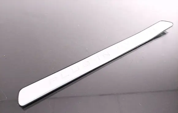 Volvo V60 Front sill trim cover 31333213