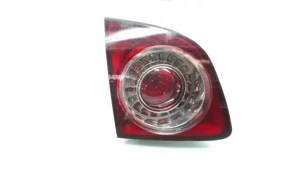 Volkswagen Golf Plus Rear/tail lights 5M0945093M