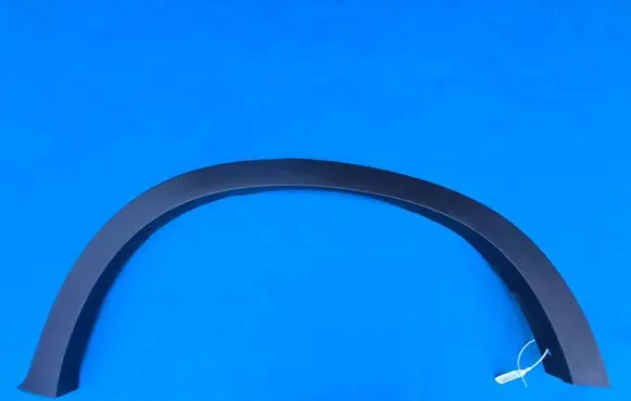 BMW X5 E70 Front arch trim 7158425