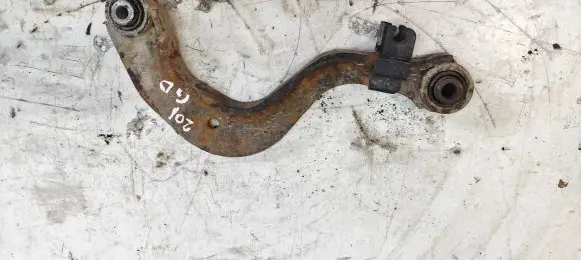 Volkswagen Jetta V Rear control arm