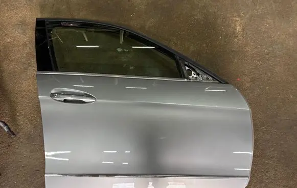 Mercedes-Benz E W212 Front door