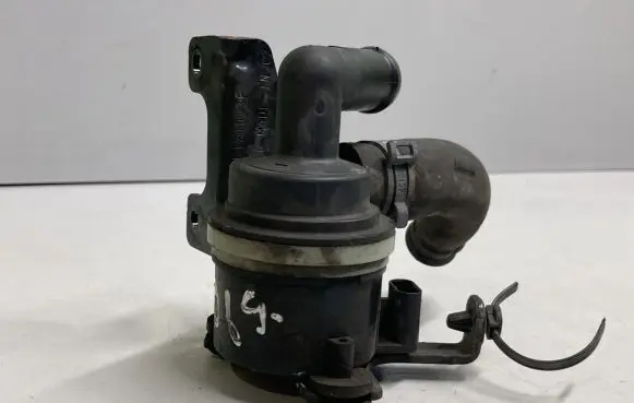 Audi A6 C7 Electric auxiliary coolant/water pump 5N0965561A