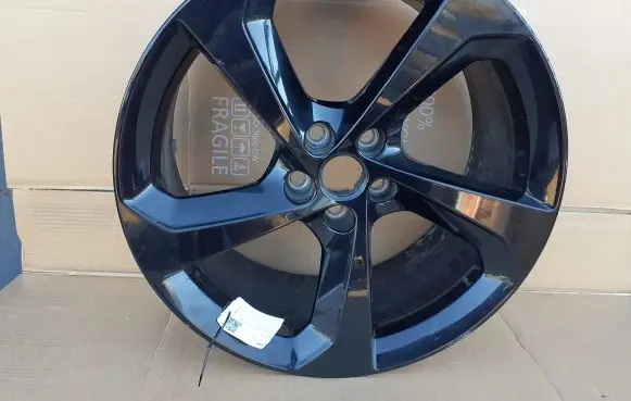 Jaguar F-Pace R19 alloy rim HK8M1007LA HK831007EB HK83-1007-EB