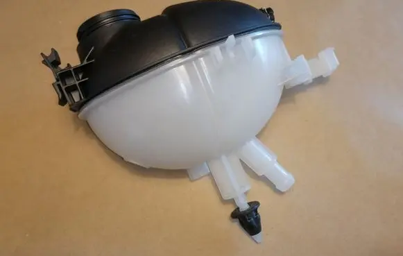 Mercedes-Benz S W221 Brake fluid reservoir A2045000749