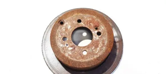 Hyundai Getz Rear brake disc neventiliuojamas