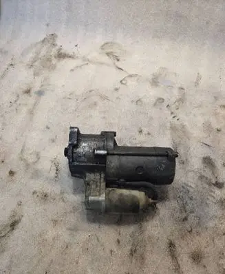 Mitsubishi Pajero Starter motor